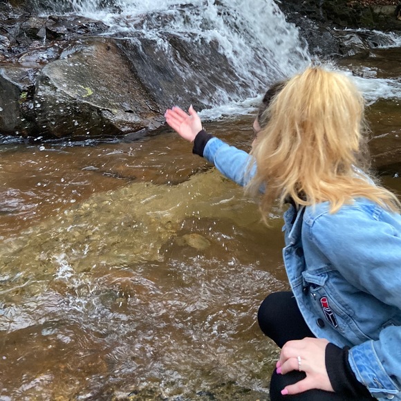 Meet your Posher, Asher - Picture 1 of 1